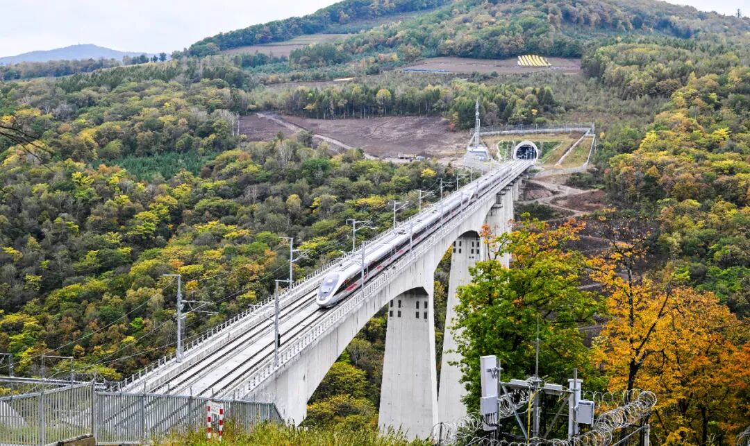 太阳集团tyc539助力沈白高铁开通